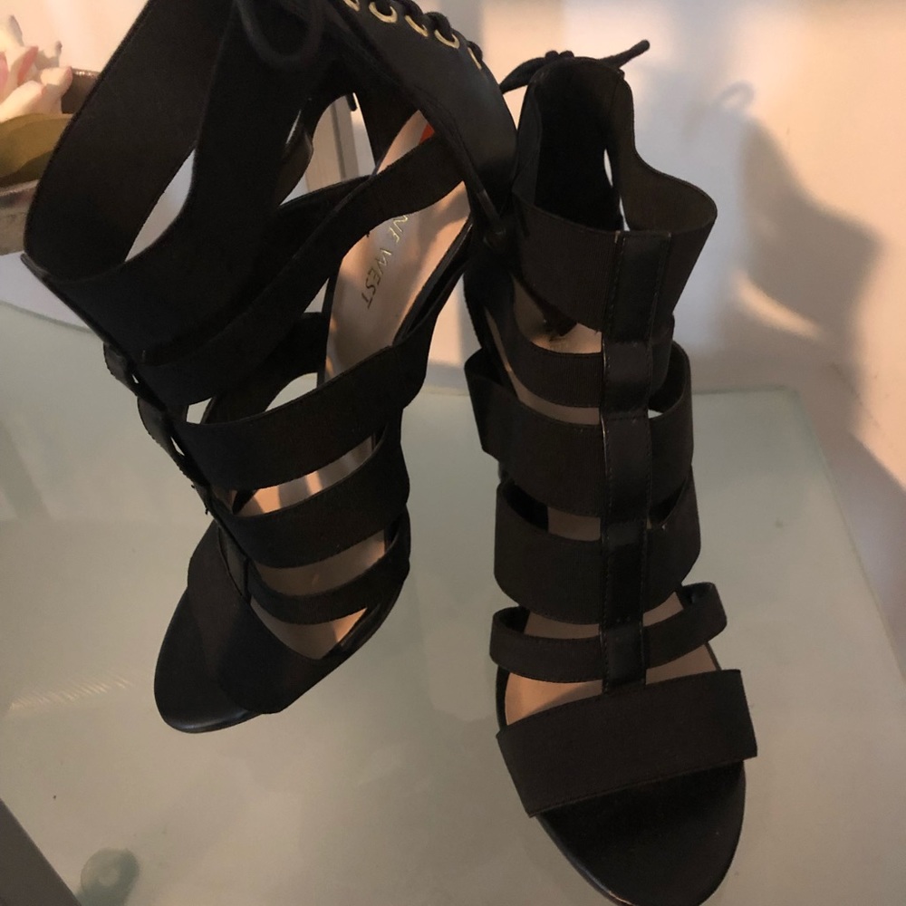 Nine West strappy heels. Size 9 1/2. Like new.